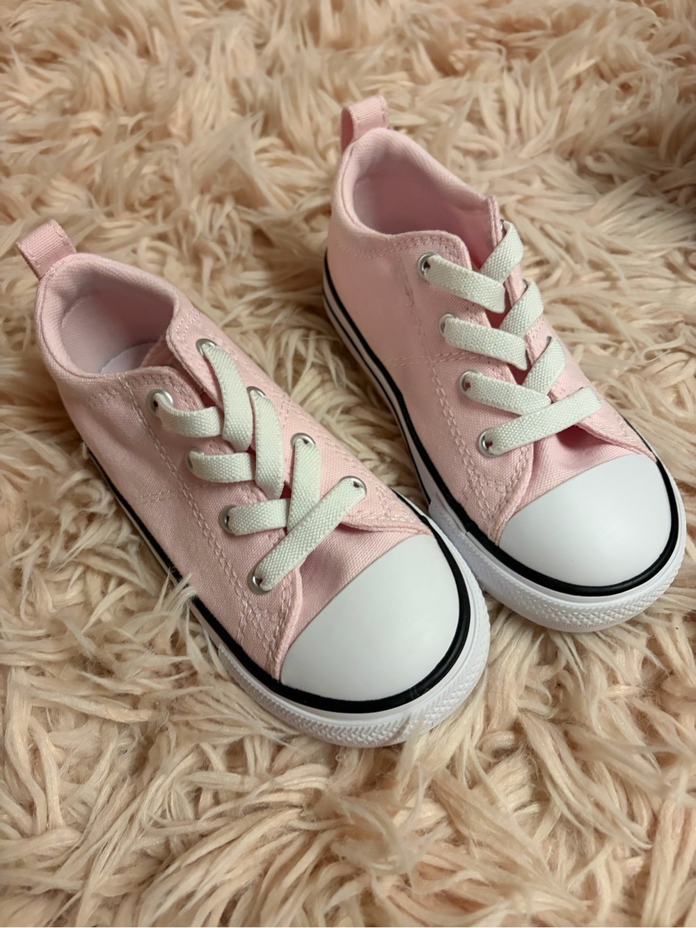 NIB Converse All Star Light Pink Sneakers Size 9T